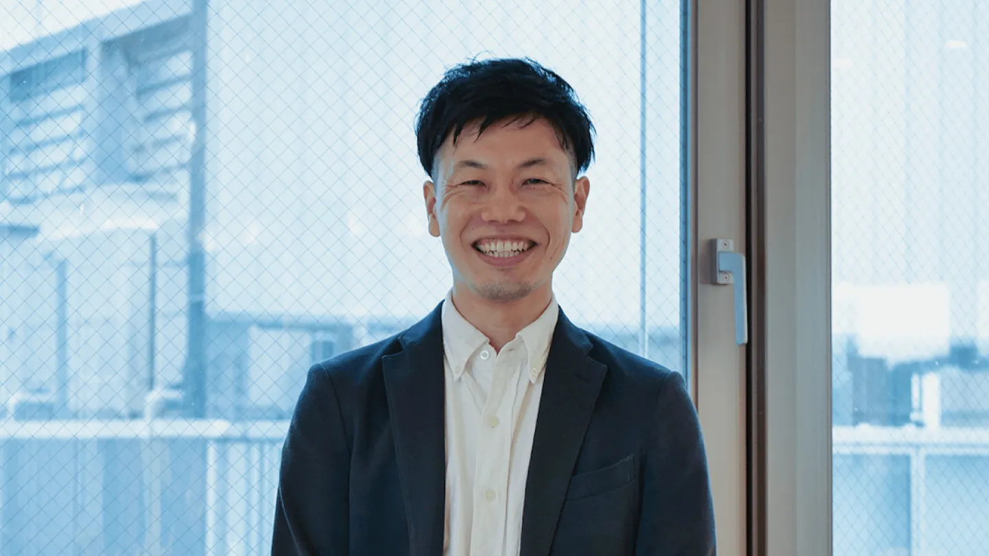 採用面接の録画・可視化を通じて、お互いにフィードバックし合う振り返り文化を醸成。